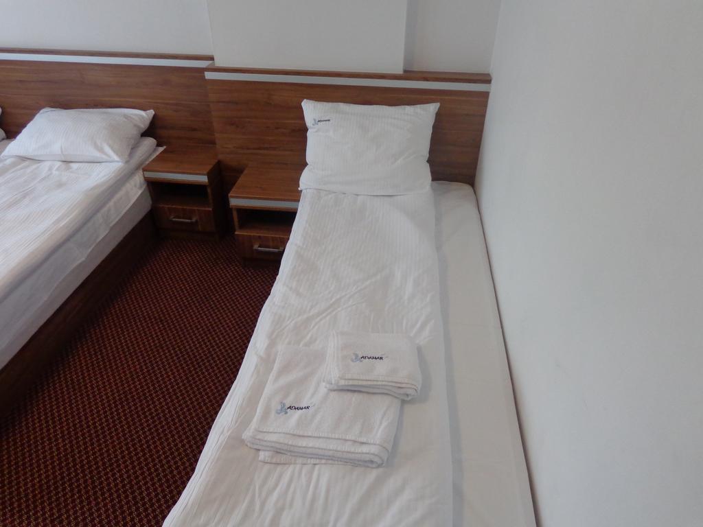 Bed and Breakfast Adamar Ястшембя-Гура Номер фото