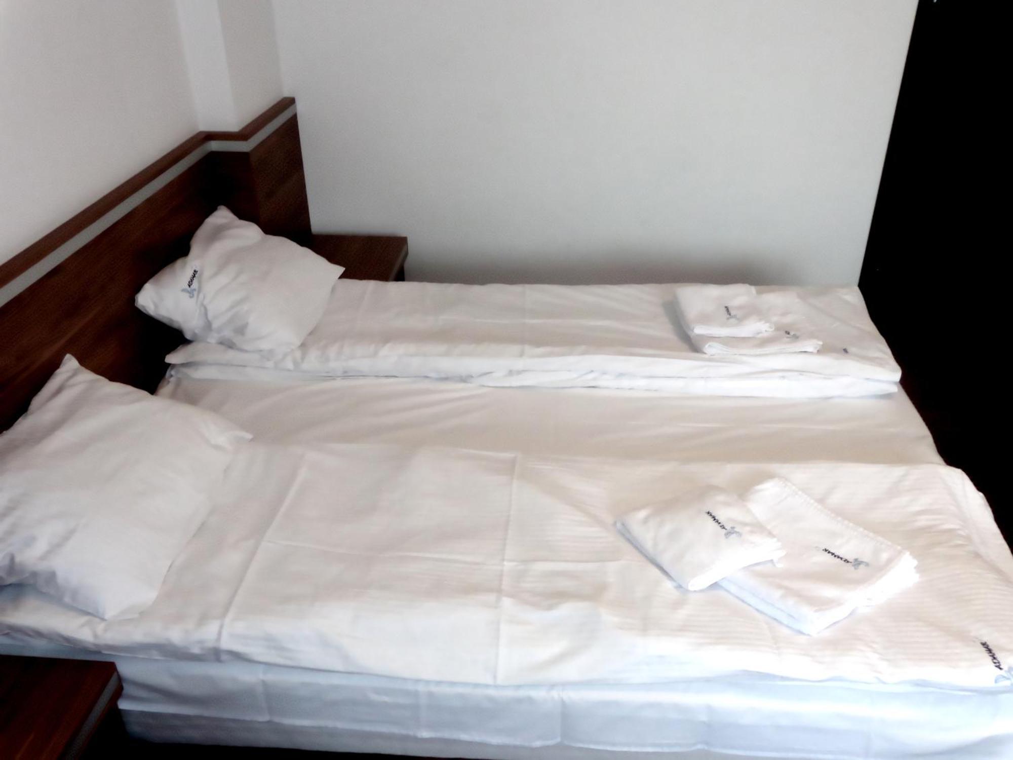 Bed and Breakfast Adamar Ястшембя-Гура Номер фото