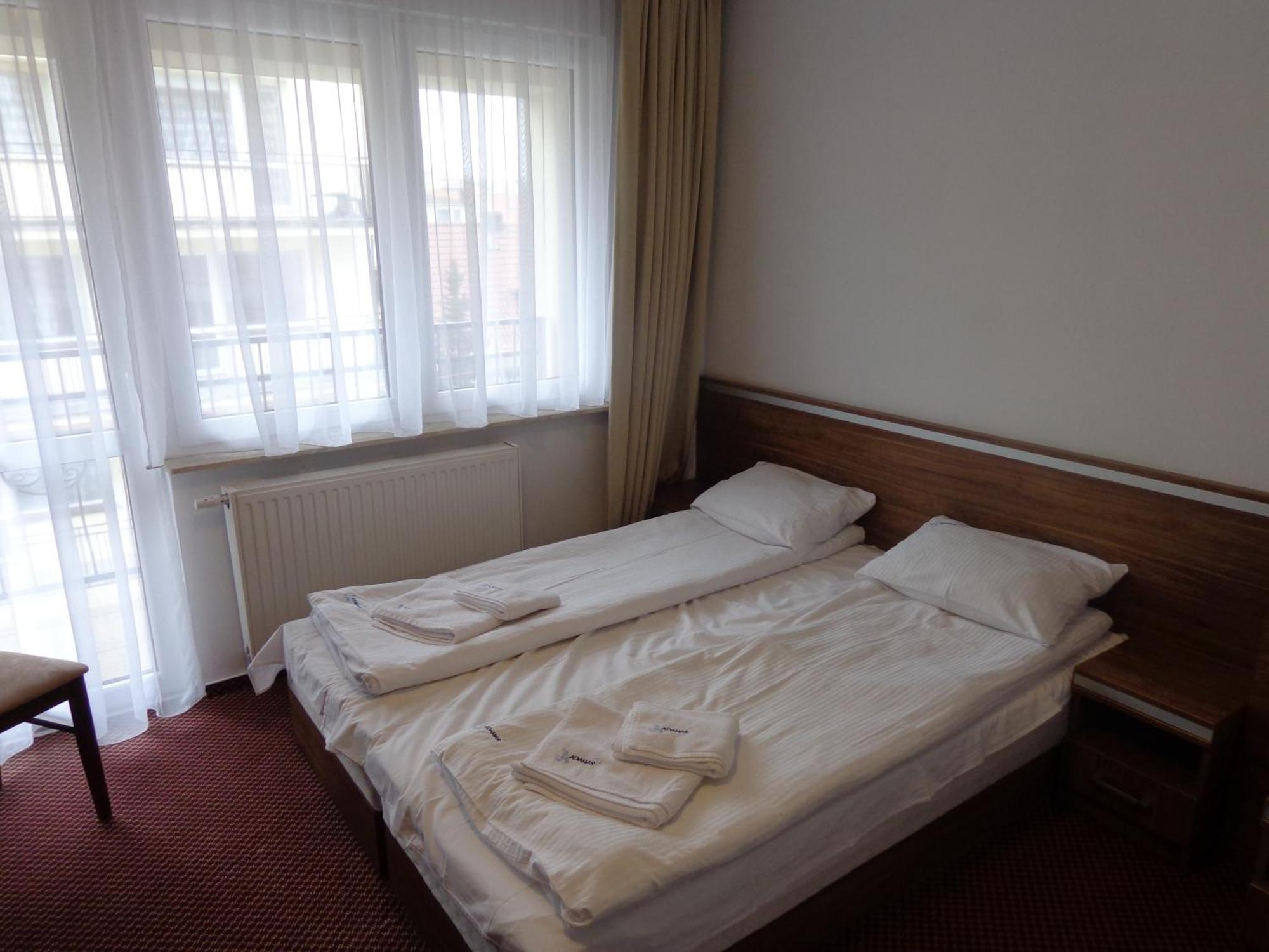 Bed and Breakfast Adamar Ястшембя-Гура Номер фото
