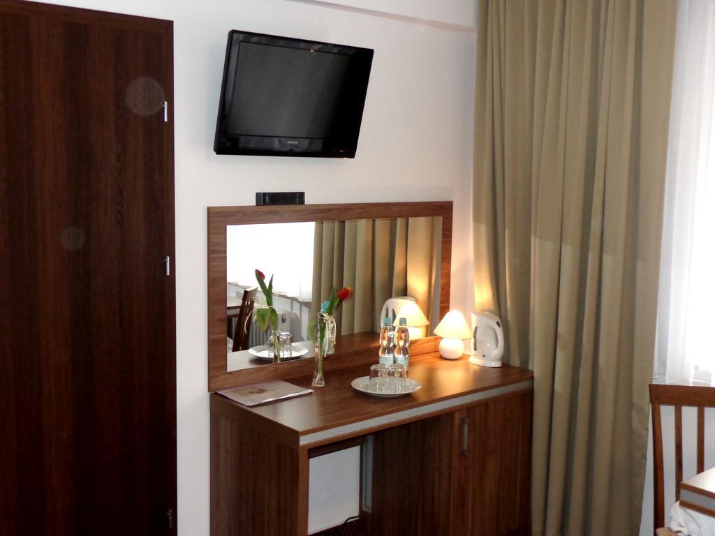 Bed and Breakfast Adamar Ястшембя-Гура Номер фото