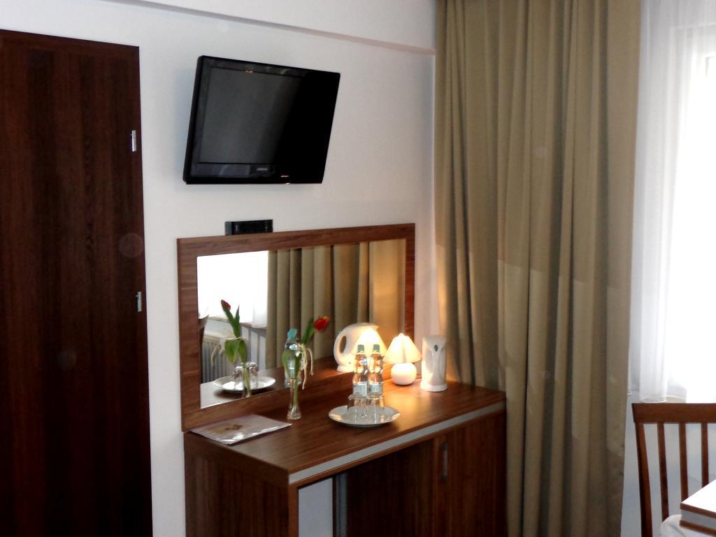 Bed and Breakfast Adamar Ястшембя-Гура Экстерьер фото