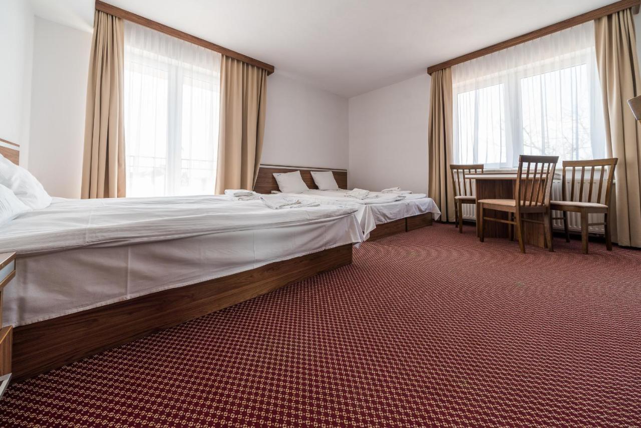 Bed and Breakfast Adamar Ястшембя-Гура Экстерьер фото