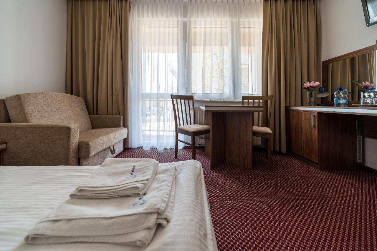 Bed and Breakfast Adamar Ястшембя-Гура Экстерьер фото