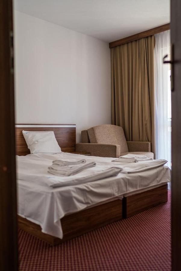 Bed and Breakfast Adamar Ястшембя-Гура Экстерьер фото