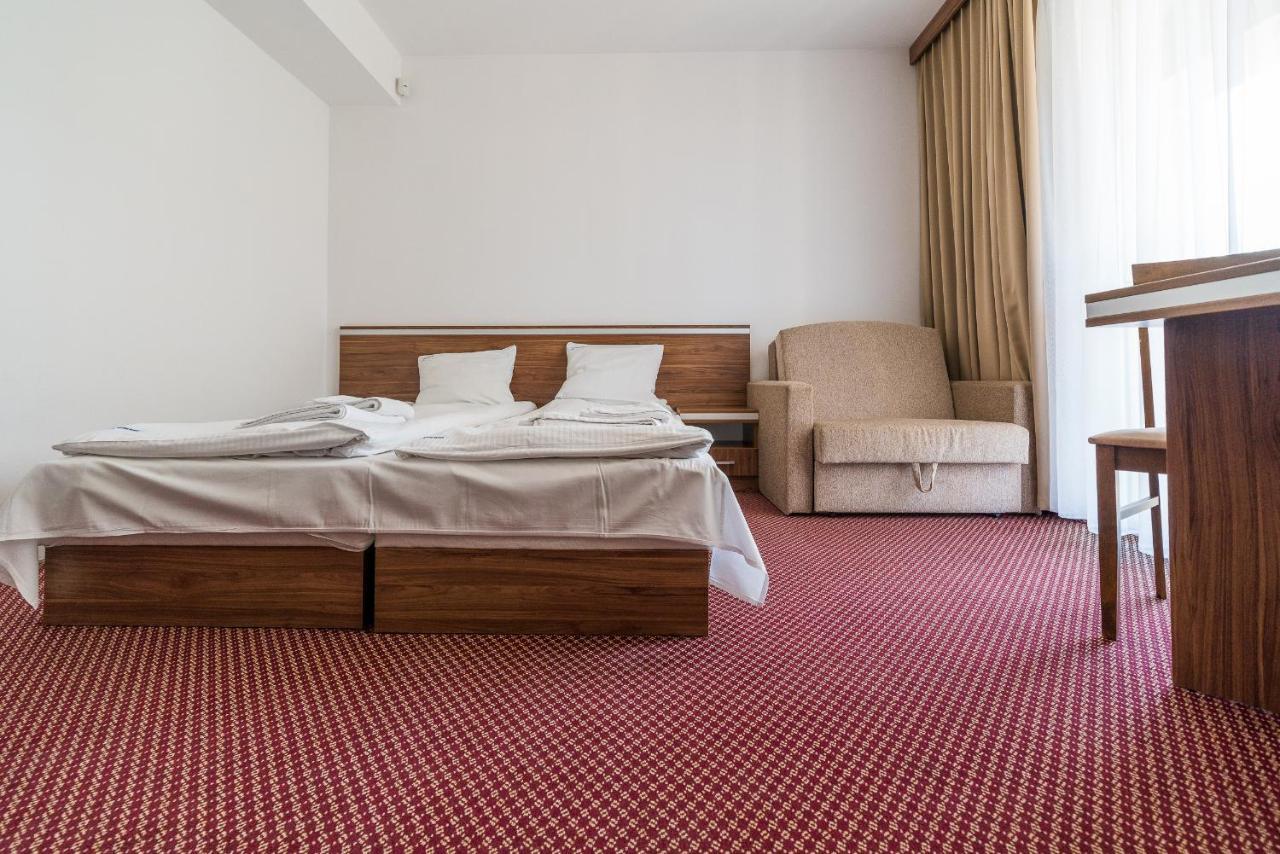 Bed and Breakfast Adamar Ястшембя-Гура Экстерьер фото